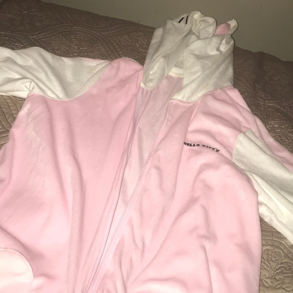Hello kitty onesie